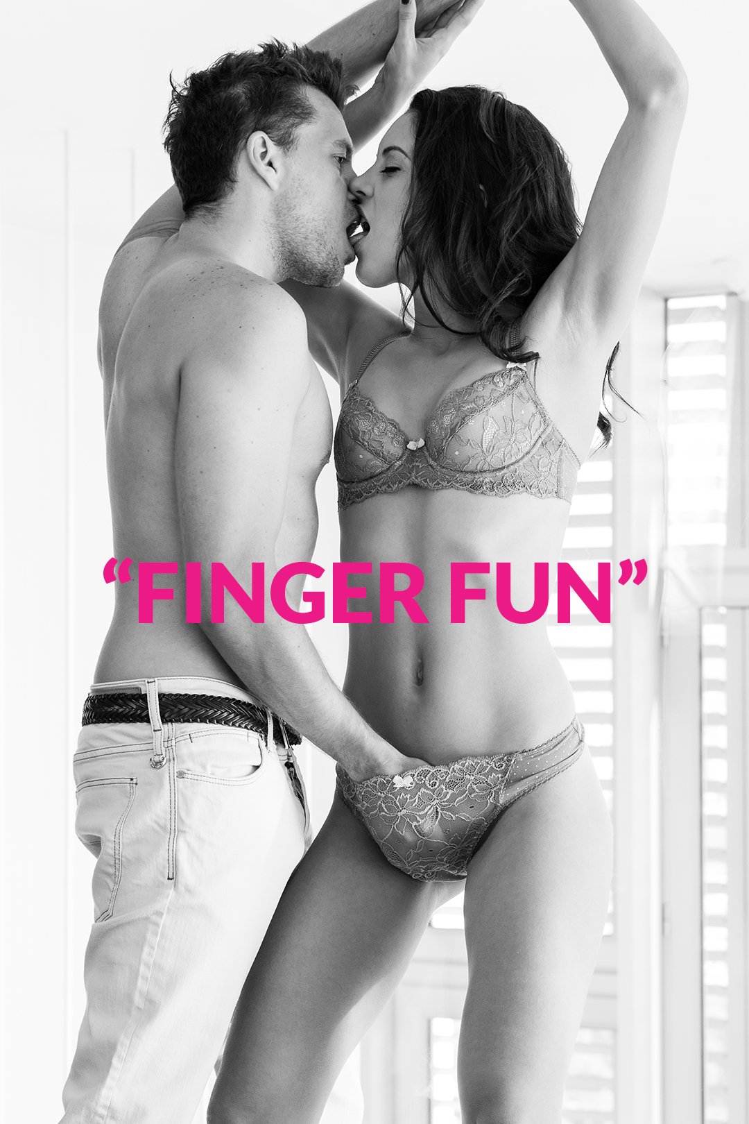 10 Tips on How To Finger Fuck Her Vulva