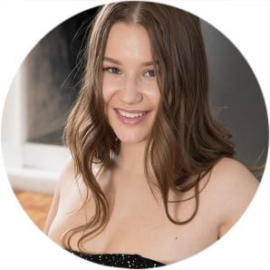 Amalia Davies